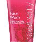 Jovees STRAWBERRY FACE WASH 120ML